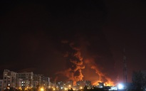 Israel tấn công trụ sở Bộ Quốc phòng Iran, Tehran phóng tên lửa đáp trả