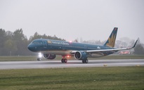 Vietnam Airlines hạ cánh khẩn cấp cứu hành khách