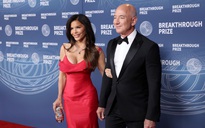 Căng thẳng trước lễ cưới tỉ phú Jeff Bezos