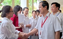 Bộ trưởng GD-ĐT đề nghị bám sát hướng dẫn chấm thi khi sáp nhập tỉnh
