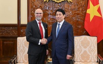 Chủ tịch nước Lương Cường tiếp Đại sứ Canada, Iran