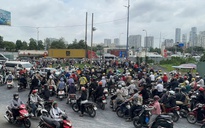 Nguyên nhân nút giao An Phú ùn ứ cả ngày, người dân mệt mỏi?