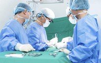 Alo bác sĩ nghe: Phẫu thuật nội soi cột sống có trị được thoát vị đĩa đệm?