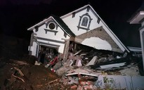 Sạt lở đất làm sập 2 ngôi nhà ở Lào Cai, 5 người thương vong