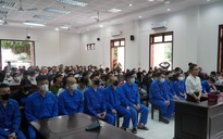 Xét xử 87 bị cáo trong đường dây lừa đảo ‘lùa’ khách đi xem đất