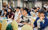 Sinh viên tiếp cận khoa học từ các trường học mùa hè tại ICISE
