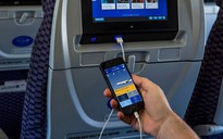 Những lưu ý để sạc pin điện thoại trên máy bay được an toàn