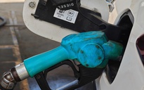 Hơn 70 thương nhân phân phối xăng dầu rời thị trường