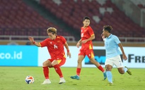 U.23 Việt Nam chưa gặp đội mạnh đã chật vật: HLV Kim vẫn lạc quan, liệu pháp tinh thần chăng?