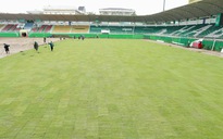Sân Pleiku trải cỏ mới đẹp long lanh: HAGL sẽ chơi thứ bóng đá tốc độ cuốn hút