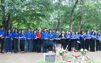 Đoàn Thanh niên Mặt trận Tổ quốc, các đoàn thể T.Ư hành trình về nguồn