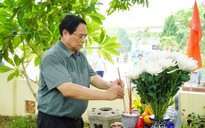 Thủ tướng Phạm Minh Chính tiếp tục hành trình tri ân tại Quảng Trị