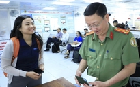 Công an Đồng Nai: 'Tăng ca' cấp định danh điện tử mức 2 cho người nước ngoài