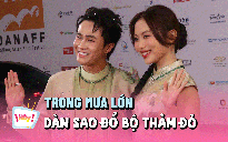 Phương Mỹ Chi, Đinh Ngọc Diệp, Thúy Diễm đội mưa dự thảm đỏ bế mạc Liên hoan phim châu Á Đà Nẵng 2025