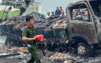 Tai nạn tại Cà Mau: 2 người tử vong tại chỗ, 2 xe cháy rụi