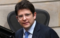 Ứng viên tổng thống Colombia bị bắn vào đầu đã qua đời