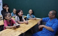 Lớp học tình thương hơn 1 thập kỷ gieo chữ cho trẻ mồ côi ở TP.HCM