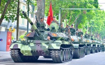 Các khối diễu binh tiến về quảng trường Ba Đình, sẵn sàng trước giờ tổng hợp luyện