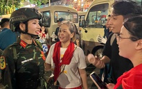 Xúc động giây phút gặp mặt của hai mẹ con nữ sĩ quan sau tổng hợp luyện diễu binh