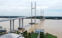 Đến Việt Nam nghe những cây cầu kể chuyện