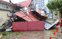 Bão số 5 gây tốc mái hàng nghìn căn nhà