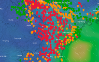 Hà Nội, Phú Thọ, Thanh Hóa đang 'mưa lớn như trút nước'