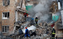 Thủ đô Ukraine rung chuyển, Crimea hứng đòn tập kích UAV