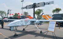 Cận cảnh UAV Việt Nam sản xuất mang được tên lửa, bom thông minh