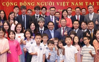 Thủ tướng chia sẻ với kiều bào tại Trung Quốc không khí, tinh thần Quốc khánh trong nước