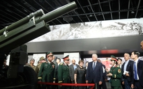 Bí thư thứ nhất, Chủ tịch Cuba thăm Bảo tàng Lịch sử quân sự Việt Nam