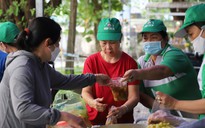 Chuyện tử tế: Mở bếp ăn từ thiện giúp bệnh nhân nghèo