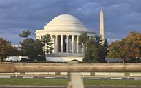 Bạo lực chính trị giữa nước Mỹ bị chia rẽ