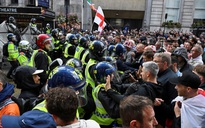 Đụng độ dữ dội trong cuộc biểu tình chống nhập cư tại London