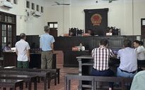 Bị phạt 5 năm tù về tội lạm quyền, cựu trưởng thôn nói tòa 'tuyên không đúng'