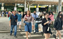 Ngày cuối kỳ nghỉ lễ 2.9: Sân bay Tân Sơn Nhất nhộn nhịp khách trở lại TP.HCM