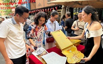 Bộ lịch cực đại tái hiện lịch sử Việt Nam - những dấu mốc thiêng liêng 