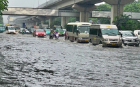 Ảnh hưởng siêu bão Ragasa, Hà Nội mưa lớn trên 250 mm, nguy cơ ngập lụt