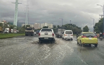 Sai lầm khi lái xe dưới mưa bão, tài xế cần tránh