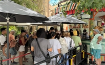 Du lịch thắng lớn, tiêu dùng hưởng lợi