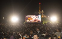 'Mưa đỏ' rơi trong lòng người dân Quảng Trị giữa đêm thành cổ