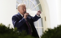 Ông Trump dọa bắn chiến đấu cơ, Venezuela kêu gọi đối thoại