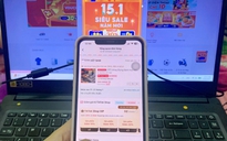 Ngày càng nhiều người đi chợ tết trên... điện thoại