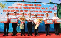 Mang xuân đến nhà giàn DK1 và thềm lục địa phía nam Tổ quốc