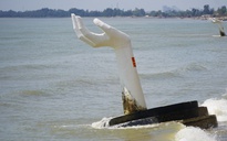 Tháo dỡ những công trình xấu xí