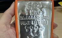 Giá bạc chính thức vượt 100 triệu đồng/kg