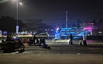 Rời thành phố về quê đón tết sớm