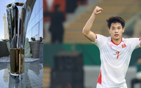 Đình Bắc nhận Cúp 'Vua phá lưới' ngay trước trận đội CAHN đấu Ninh Bình tại Hàng Đẫy: Chủ tịch VFF trao!