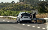 Dừng, đỗ xe ở làn khẩn cấp trên cao tốc: Bật đèn hazard liệu có đủ?