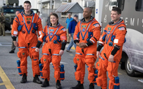 Năm 2026 con người sẽ quay lại mặt trăng