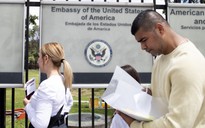 Công dân hàng chục nước phải đóng phí cọc visa Mỹ lên đến 15.000 USD